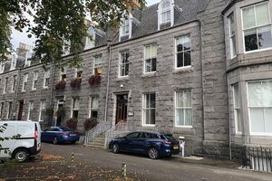 10 Albyn Terrace