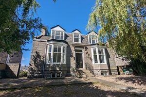 Aberdeen 15 Carden Place